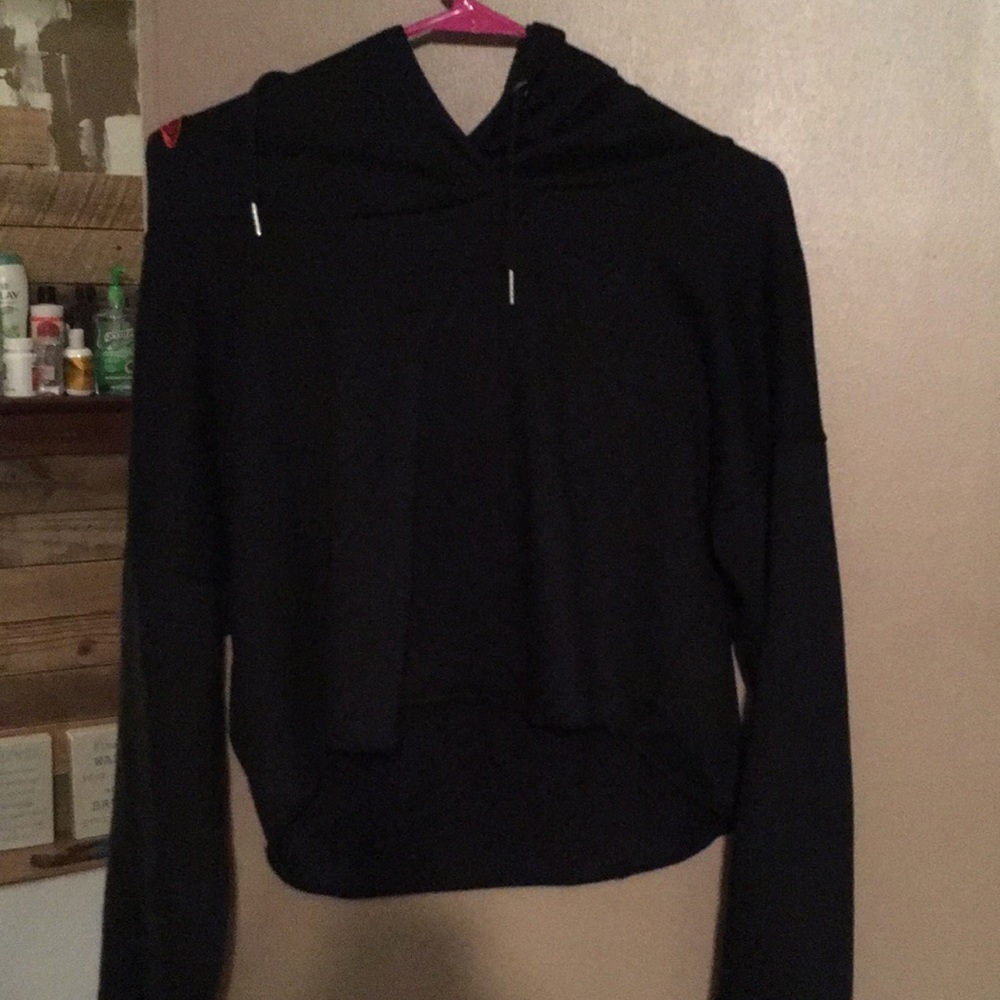 Rue 21 flowered crop top hoodie